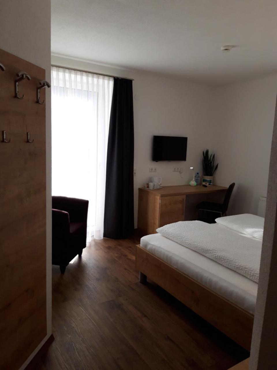 Haus Arnold - Privatzimmer Und Ferienwohnungen Sillian Eksteriør bilde