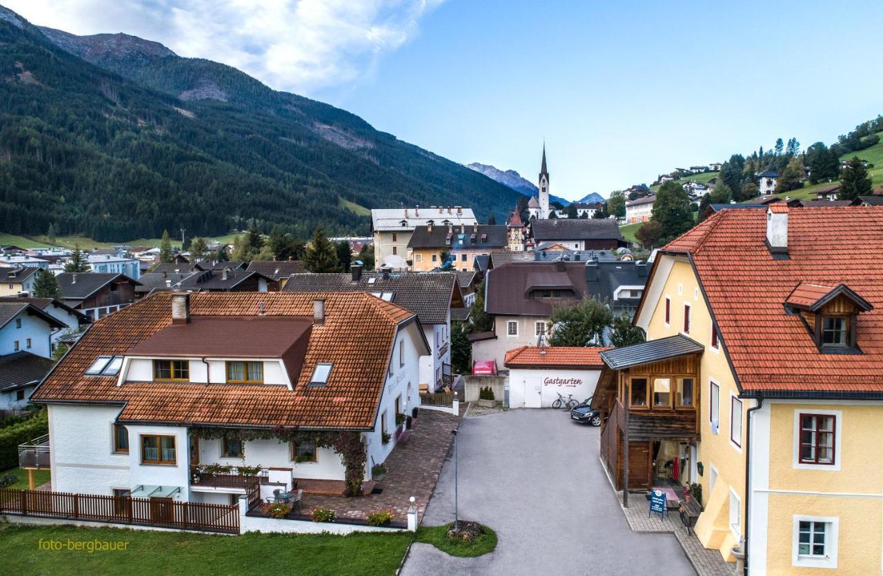 Haus Arnold - Privatzimmer Und Ferienwohnungen Sillian Eksteriør bilde